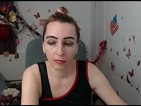 EvelynAngell online show from 9, 1, 2025