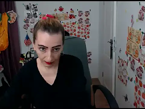 EvelynAngell online show from 7, 10, 2025