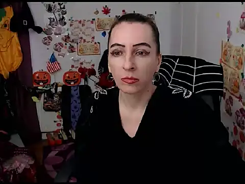 EvelynAngell online show from 13, 10, 2025