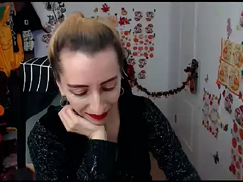 EvelynAngell online show from 29, 10, 2025