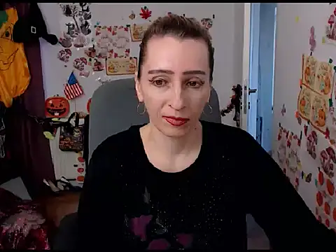 EvelynAngell online show from 10, 10, 2025