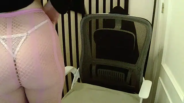 xxNoeliaxx online show from 17, 2, 2026