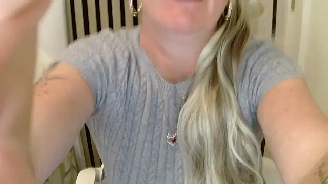 xxNoeliaxx online show from 15, 3, 2026