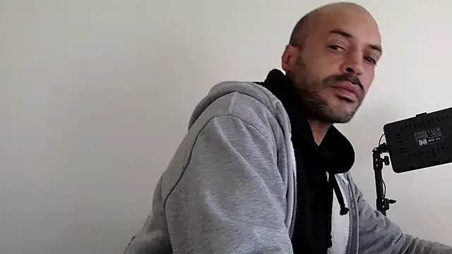 molozeb online show from 18, 10, 2025