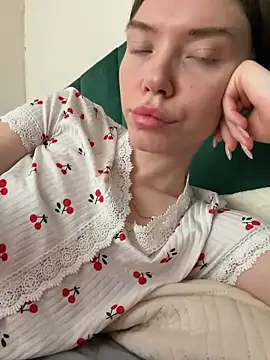 Lisaaa Alisa online show from 19, 5, 2026