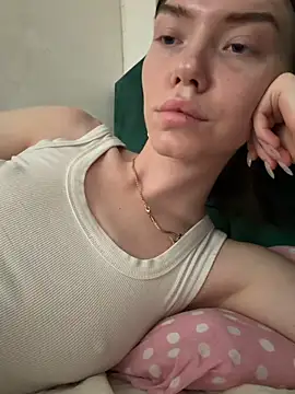 Lisaaa Alisa online show from 8, 5, 2026
