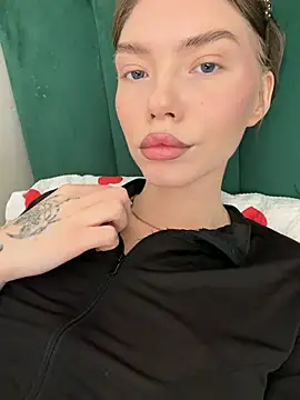 Lisaaa Alisa online show from 29, 5, 2026