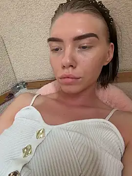 Lisaaa Alisa online show from 29, 6, 2026