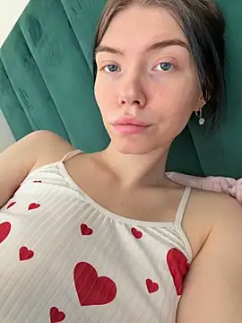 Lisaaa Alisa online show from 11, 3, 2026