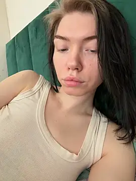 Lisaaa Alisa online show from 2, 3, 2026