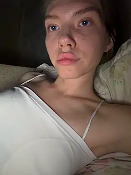 Lisaaa Alisa online show from 10, 6, 2026