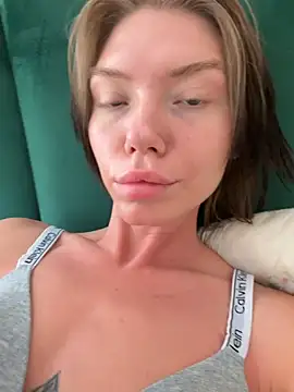 Lisaaa Alisa online show from 24, 7, 2026