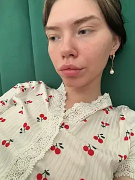 Lisaaa Alisa online show from 20, 5, 2026