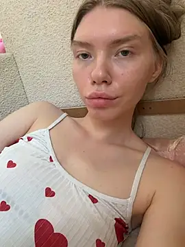 Lisaaa Alisa online show from 21, 6, 2026