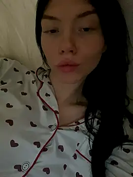 Lisaaa Alisa online show from 1, 10, 2025