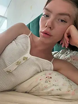 Lisaaa Alisa online show from 20, 7, 2026