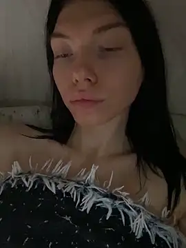 Lisaaa Alisa online show from 7, 10, 2025