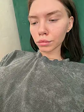Lisaaa Alisa online show from 5, 6, 2026