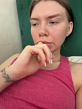 Lisaaa Alisa online show from 6, 6, 2026