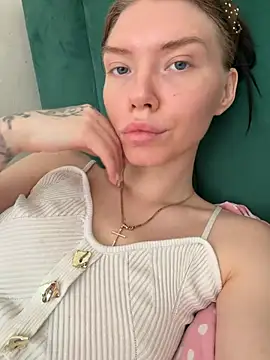 Lisaaa Alisa online show from 3, 6, 2026