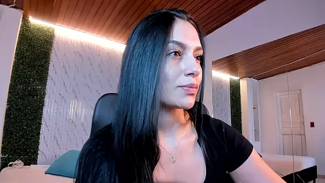 carina rossi online show from 7, 10, 2025