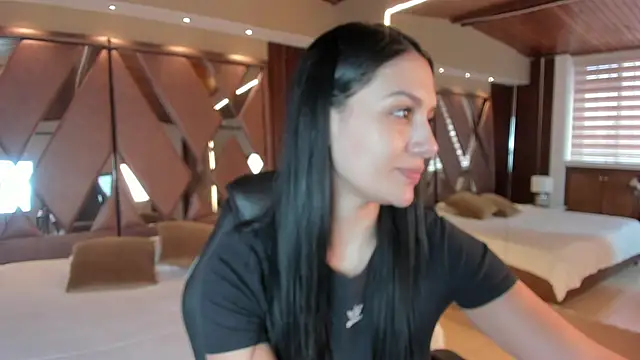 carina rossi online show from 25, 9, 2025