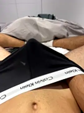 h0rnyguy001 online show from 17, 10, 2025