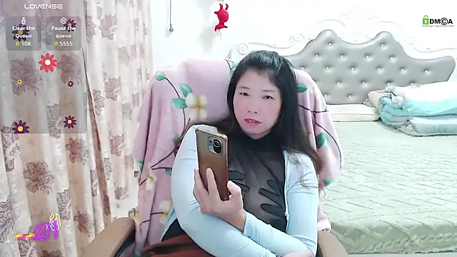 -Shirleyni  online show from 17, 12, 2025