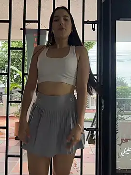 LittleDoll    online show from 7, 4, 2026