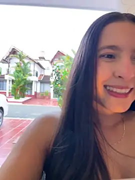 LittleDoll    online show from 4, 11, 2025