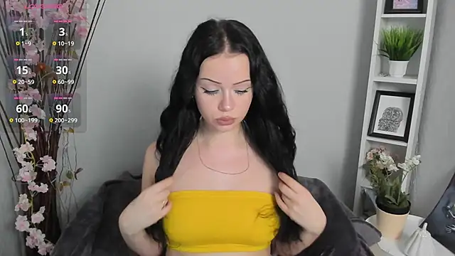 Lori  Hell online show from 8, 5, 2026