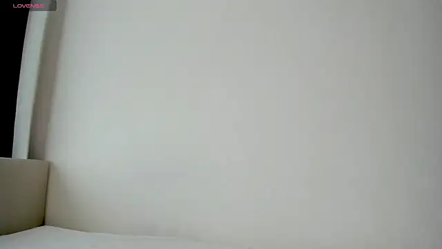 mercedescutee online show from 16, 4, 2026