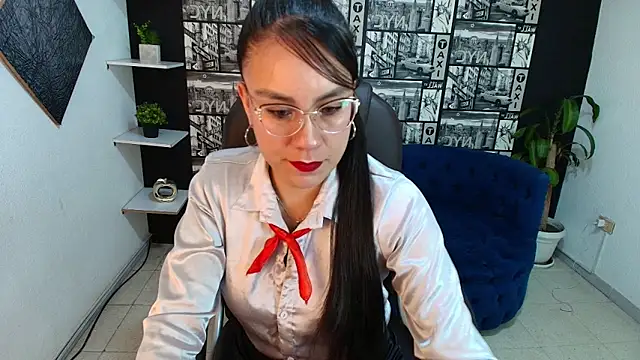 Agata-Moon online show from 20, 11, 2025