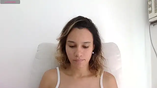 SamanthaWatson online show from 8, 7, 2026