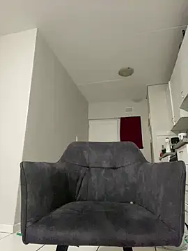 Snapshot of officialkhakes_za chatting on 16, 2, 2025 officialkhakes za online show from 16, 2, 2025