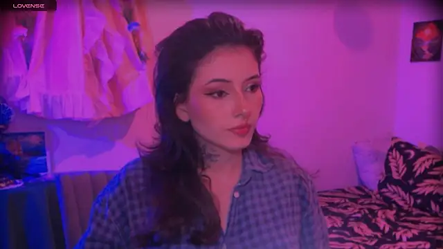 LiliJones  online show from 28, 3, 2026