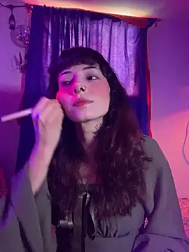 LiliJones  online show from 6, 10, 2025