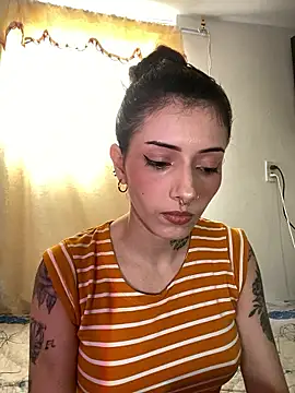 LiliJones  online show from 15, 1, 2026