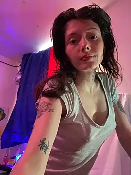 LiliJones  online show from 12, 2, 2026