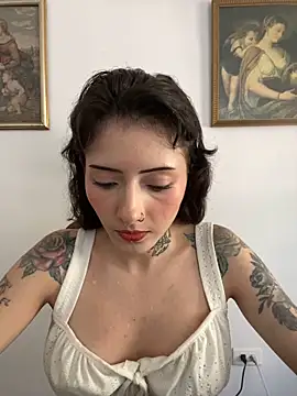 LiliJones  online show from 26, 11, 2025