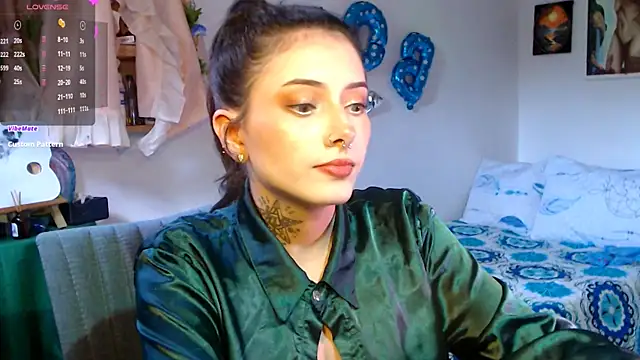 LiliJones  online show from 6, 5, 2026