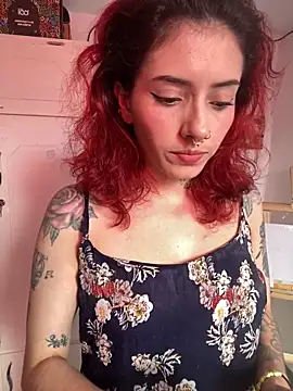 LiliJones  online show from 8, 3, 2025