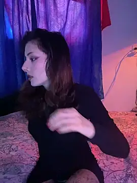 LiliJones  online show from 17, 9, 2025