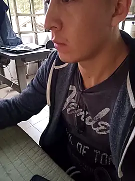 Snapshot of 97banana chatting on 17, 3, 2025 97banana online show from 17, 3, 2025