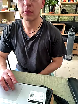 Snapshot of 97banana chatting on 15, 10, 2025 97banana online show from 15, 10, 2025