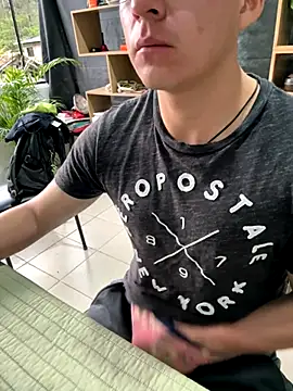 Snapshot of 97banana chatting on 27, 10, 2025 97banana online show from 27, 10, 2025