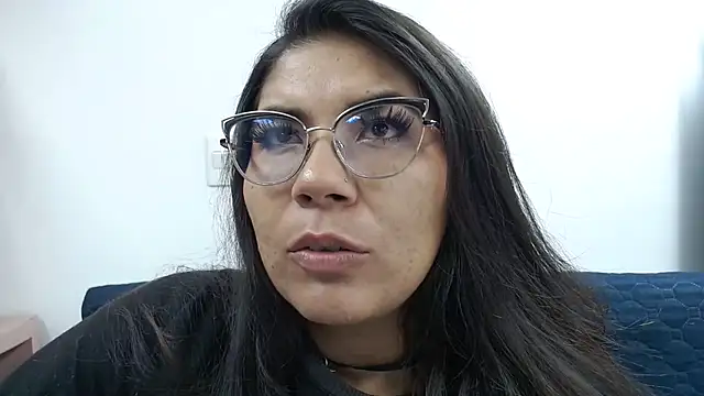 Luna Dumont online show from 21, 9, 2025