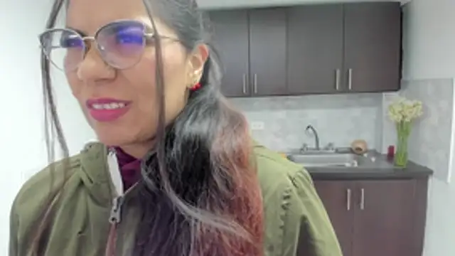 Luna Dumont online show from 13, 1, 2026