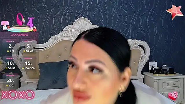 Lauren Saint online show from 18, 2, 2025