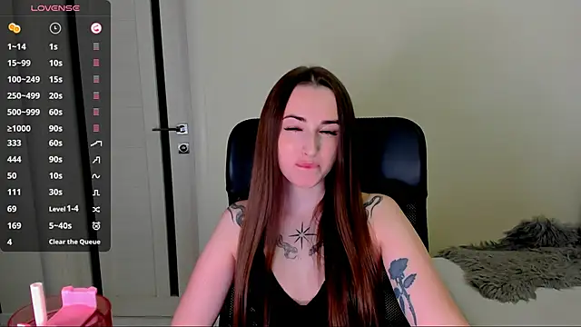 Kimmberr online show from 24, 9, 2025